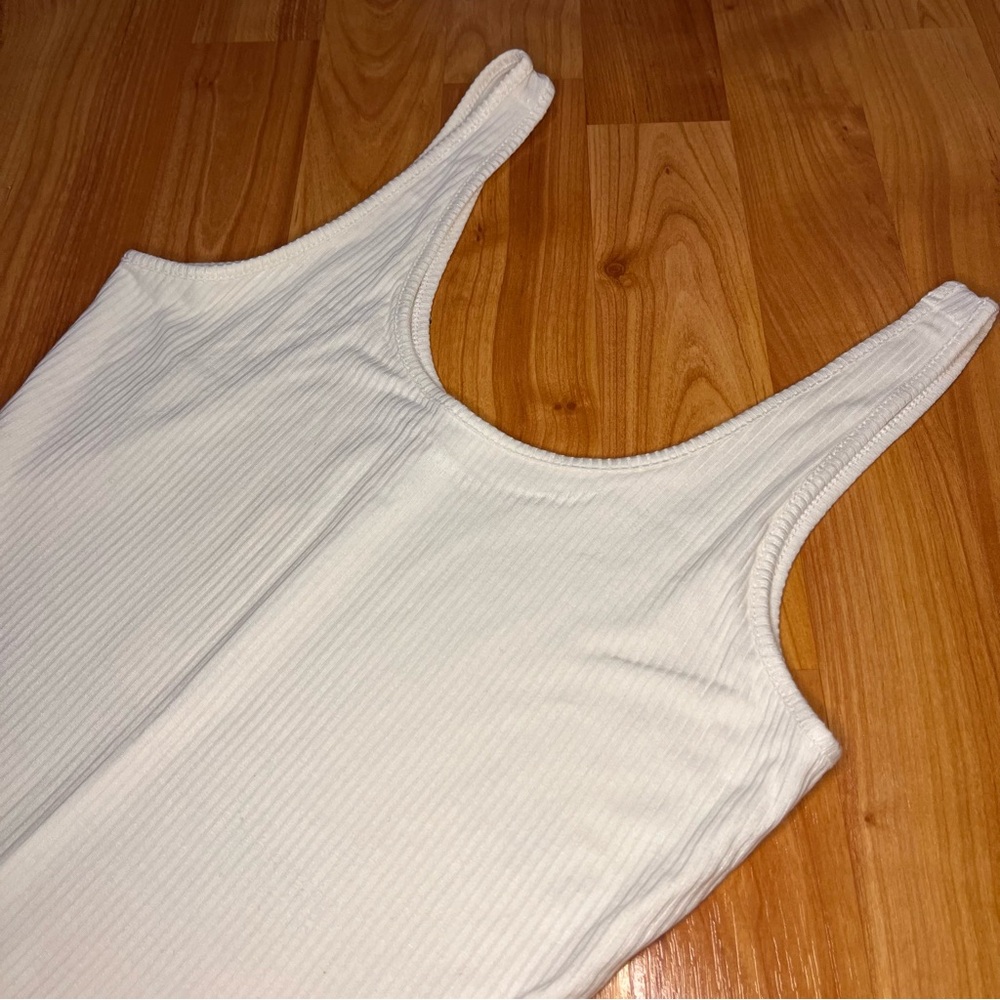 GARAGE | Ribbed Tank Bodysuit - Picture 3 of 6